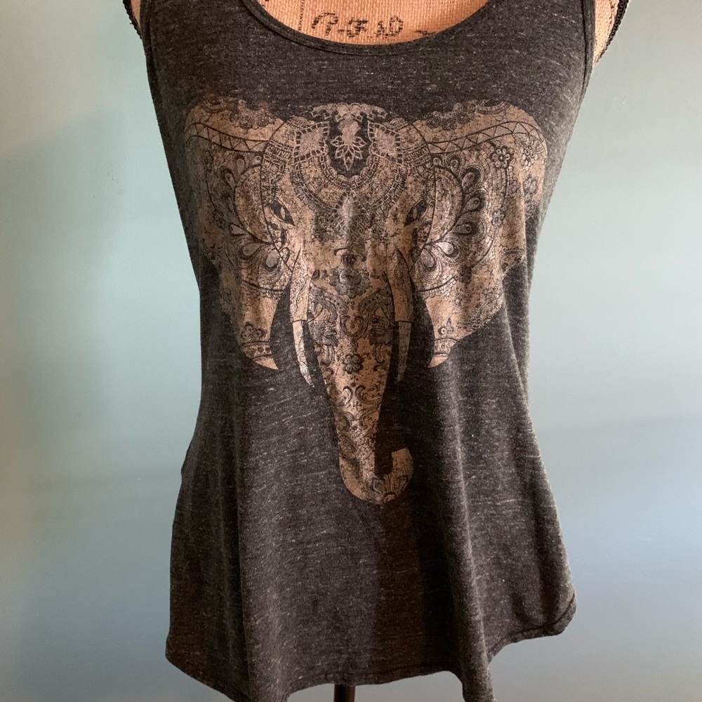 Maurices Elephant Tank Top women’s size medium